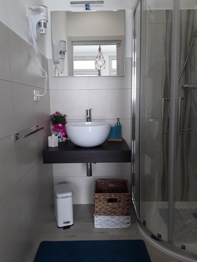 Casa Mina Affittacamere Polignano a Mare Bagian luar foto